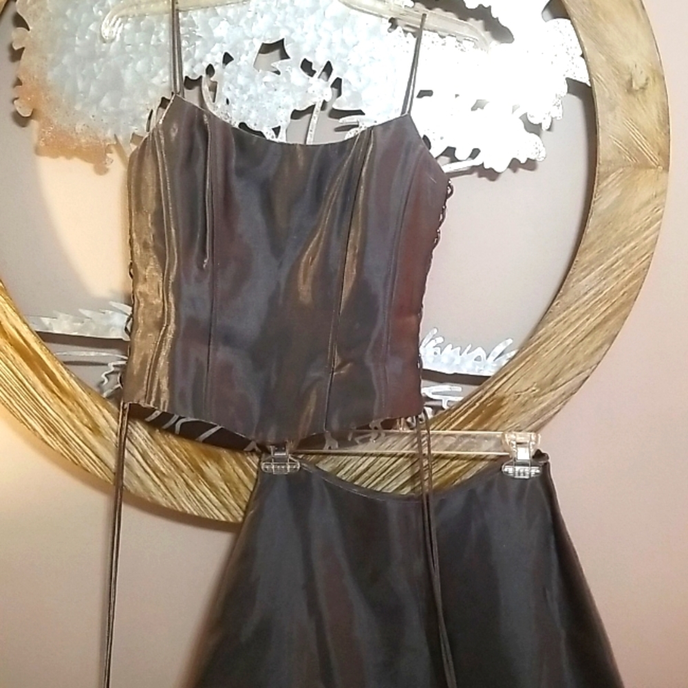 Formal/Prom 2Piece - Picture 5 of 16